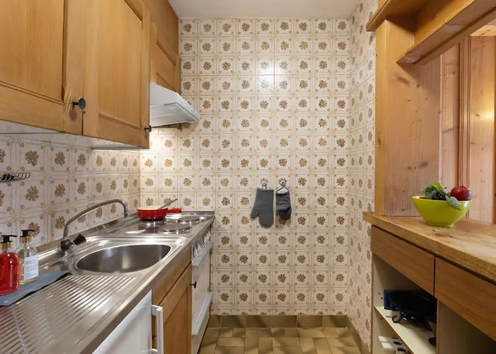 Square Poste 341 By Interhome *